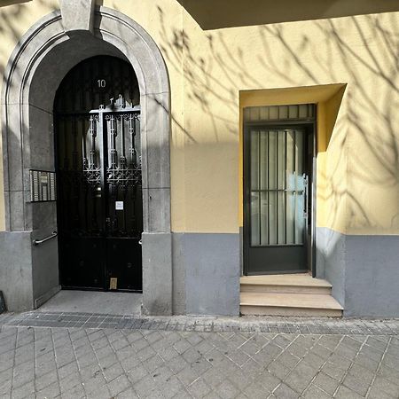Apartamento En Embajadores Мадрид Экстерьер фото